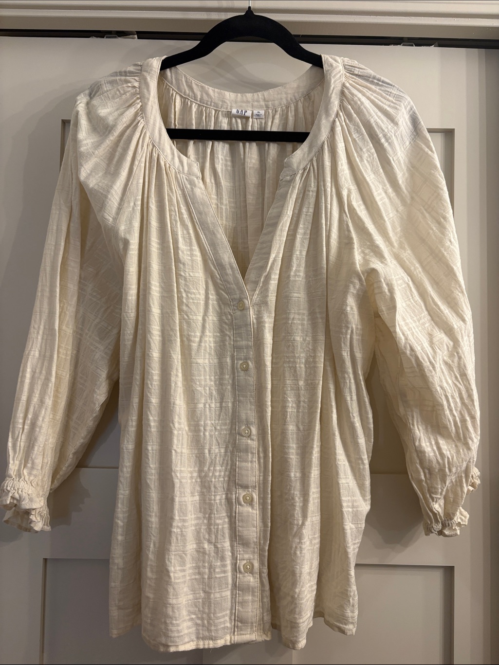 Gap Cream Button-Front Peasant Blouse